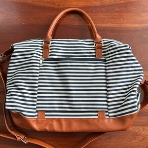 New striped weekender bag with gold accents